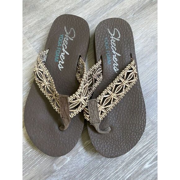 Skechers Meditation Ocean Breeze Flip Flop Sandals Brown Thongs Yoga Foam Size 6 - Picture 1 of 8